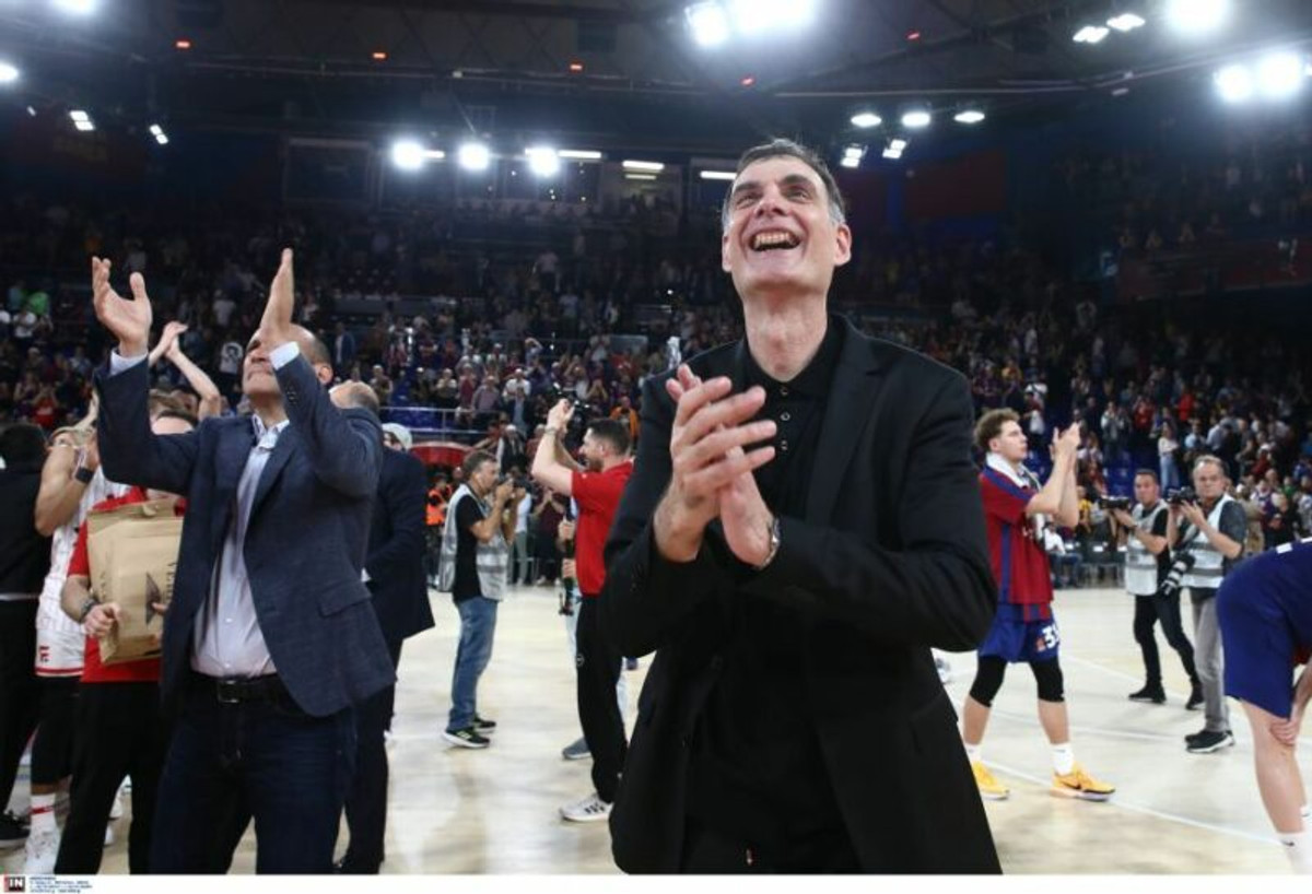 Μπαρτζώκας σε παίκτες: &quot;Είστε μια παρέα πρωταθλητών&quot; (vid)