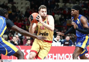 Ολυμπιακός-Λαύριο 87-77: Ζορίστηκε, αλλά νίκησε με Βεζένκοφ-Μένσα (gallery &amp; vids)