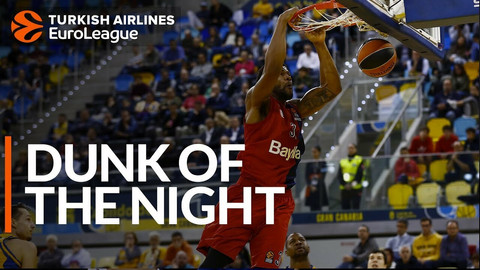 Ο Ντέβιν Μπούκερ το κάρφωμα της βραδιάς στη Euroleague ! (video)