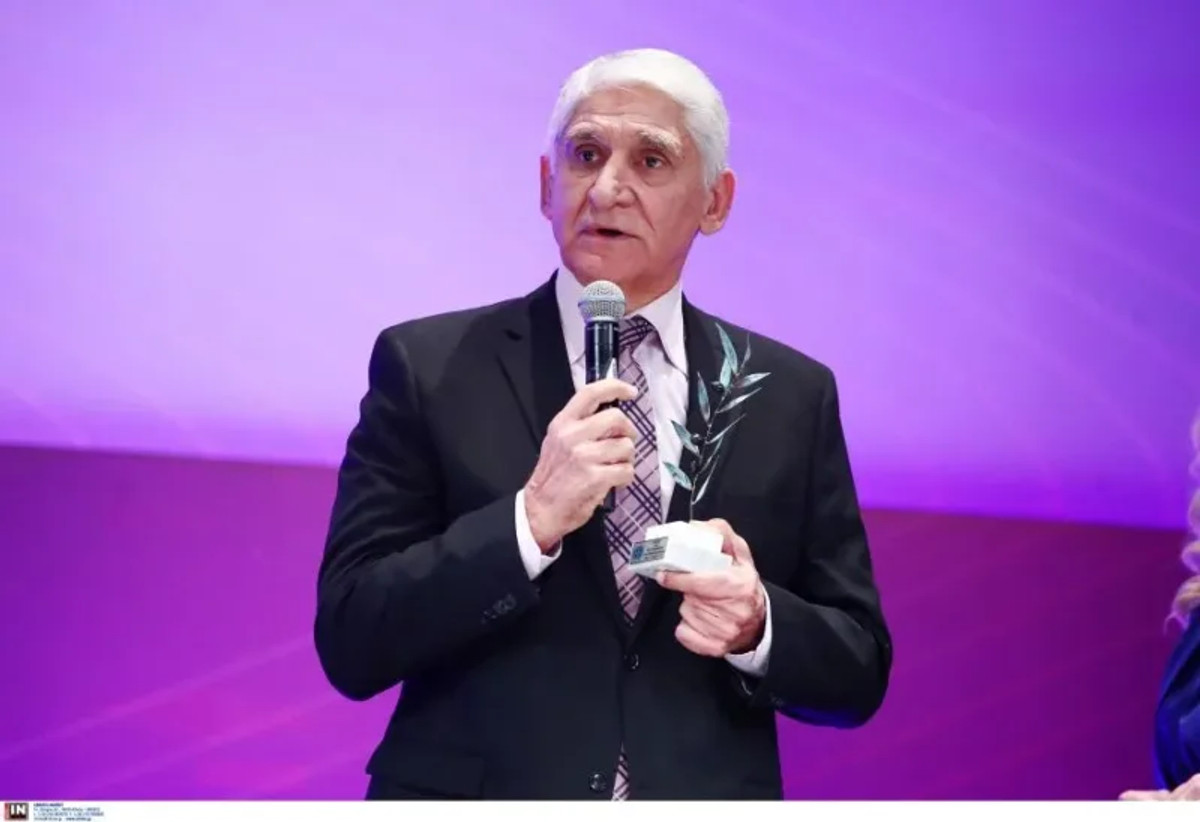 Η Νίκαια τιμά έναν θρύλο: Το κλειστό του Πλάτωνα θα λέγεται πλέον Παναγιώτης Γιαννάκης