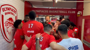Το σύνθημα του Πρίντεζη στα αποδυτήρια πριν από τον πρώτο τελικό (video)