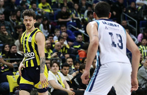Απώλεια η Τουρκ Τέλεκομ πριν από τον Άρη, 99-71 η Φενέρ με σπουδαίο Ντόρσεϊ (vid)
