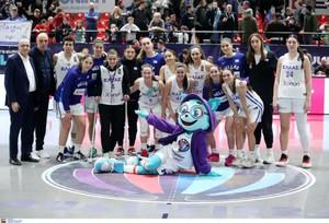 Χριστινάκη: Φανταστική ατμόσφαιρα