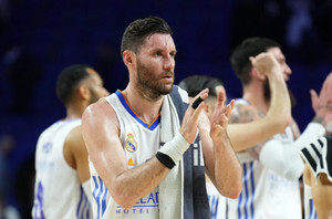 Ρούντι Φερνάντεθ: Για 13η χρονιά στη Ρεάλ! (pics)