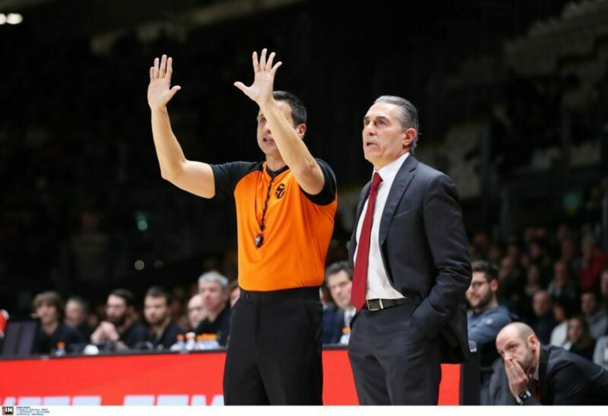 Σκαριόλο: &quot;Δεν θυμάμαι ξανά τόσα πολλά λάθη από τους διαιτητές&quot;