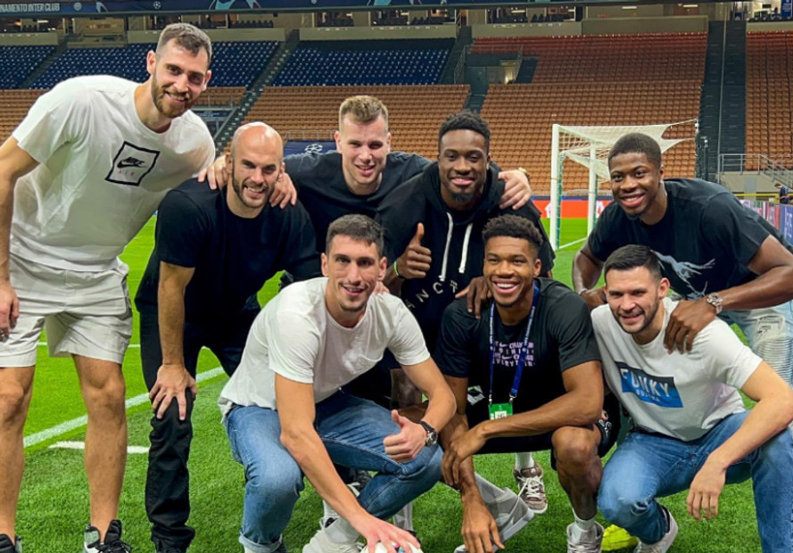 Εθνική: Είδαν Champions League στο Σαν Σίρο οι Έλληνες διεθνείς (vid &amp; pics)