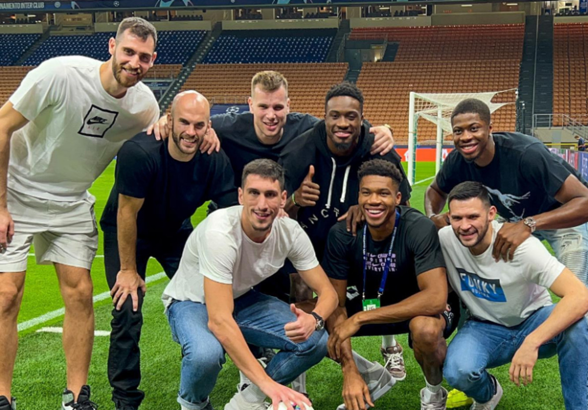 Εθνική: Είδαν Champions League στο Σαν Σίρο οι Έλληνες διεθνείς (vid &amp; pics)