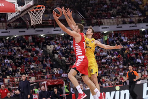 EuroLeague: Για 4η φορά φέτος MVP της αγωνιστικής ο Βεζένκοφ! (vid)