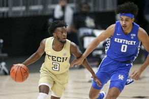 NCAA: Άσχημο ξεκίνημα με αρνητικά ρεκόρ για Κεντάκι-Καλιπάρι