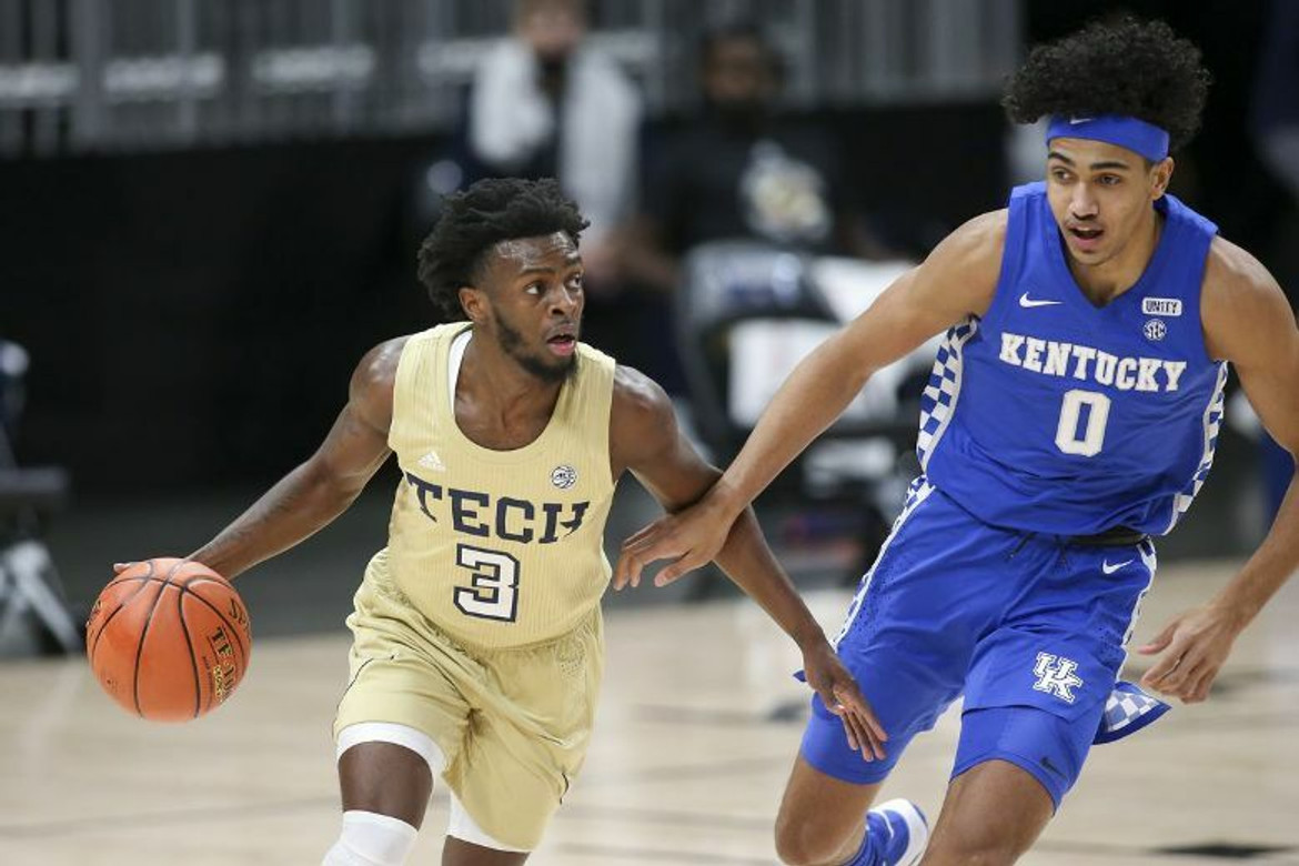 NCAA: Άσχημο ξεκίνημα με αρνητικά ρεκόρ για Κεντάκι-Καλιπάρι