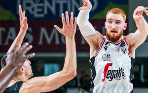 Σπουδαίο &quot;διπλό&quot; η Βίρτους πριν από το ΟΑΚΑ, 71-64 την Τρέντο (video)