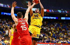 Ισραήλ: Πρόκριση με ανατροπή η Μακάμπι, 82-77 τη Χάποελ Μπερ Σεβά (vid)