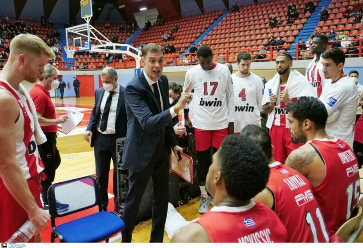 Ο Ολυμπιακός ισοφάρισε την ιστορική επίδοση του στα τρίποντα (vid)