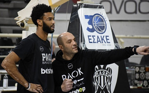 ΠΑΟΚ: Χωρίς Γιάνκοβιτς και με προσαρμογή Ρένφρο η προπόνηση