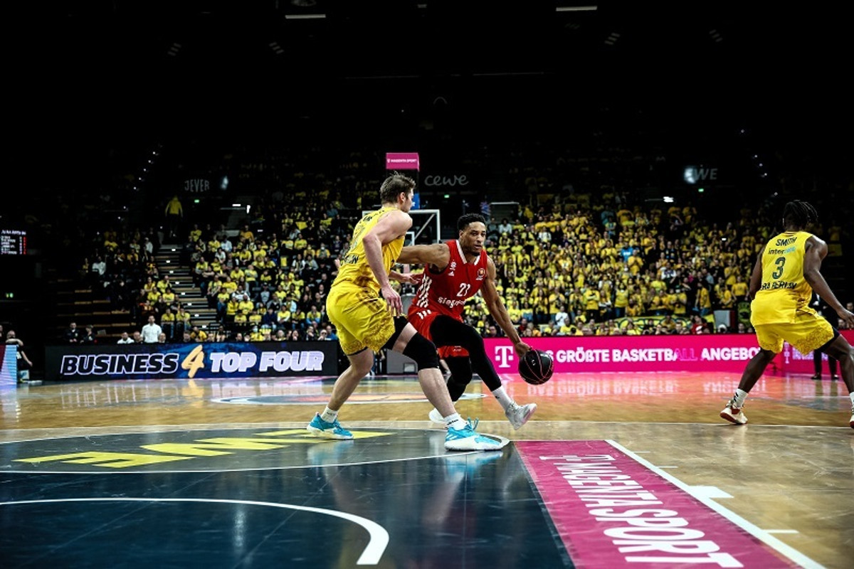 Κύπελλο Γερμανίας: Η Μπάγερν 83-77 την Άλμπα και παίζει τελικό με Όλντενμπουργκ