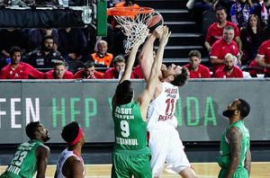 Στραβοπάτημα στην Πόλη, η Νταρουσάφακα 79-75 τον Ολυμπιακό (pics)