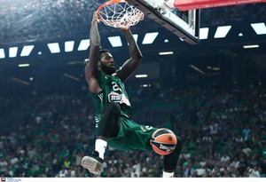 Παναθηναϊκός-Μπάγερν 94-79: Λάμψη του Πρωταθλητή Ευρώπης στο glass floor