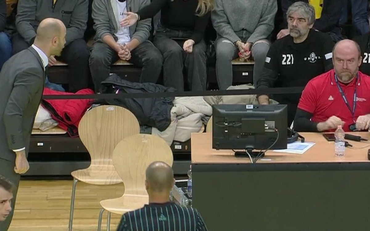 Το επικείμενο αίτημα του Περιστερίου για τον άνθρωπο της γραμματείας (vid)