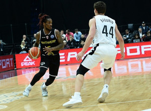 Με το ένα πόδι στο Final 4 η Αντβέρπ 83-68 τη Νίζνι στη Ρωσία! (video)