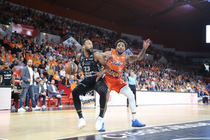 LNB: Προκρίθηκαν οι Βιλερμπάν και Μπουρζ, η Σολέ ισοφάρισε με buzzer τη Μετροπολιτάν (vids)