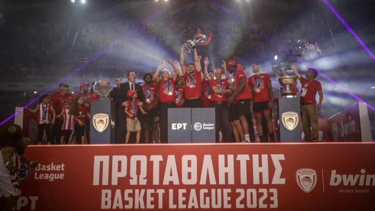 ΕΣΑΚΕ για Ολυμπιακό: Το 35-1 έφερε το 3/3 εντός των συνόρων! (pics &amp; vids)
