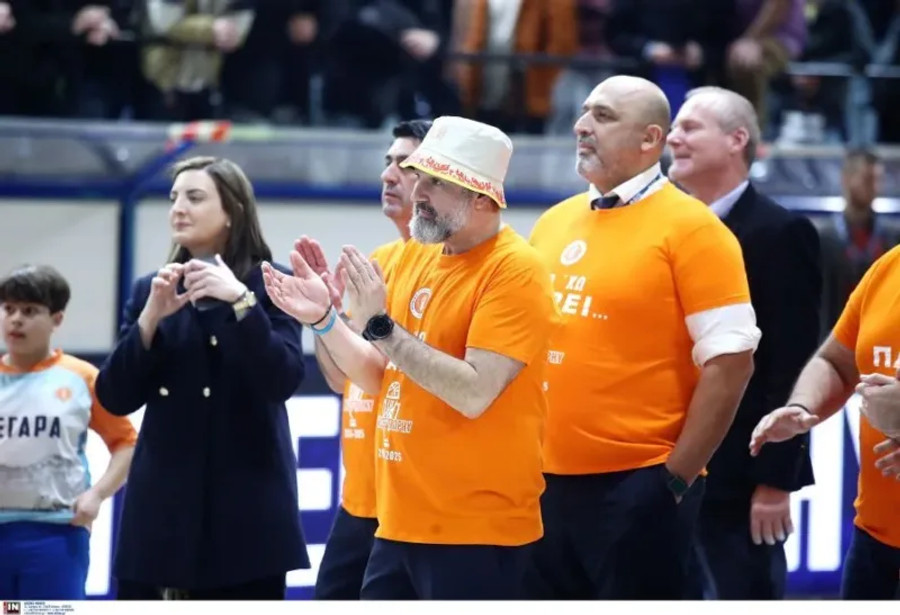 Με Γιώργο Μάνταλο το αποψινό PICK N ROLL