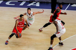 Με 13 ασίστ του Σλούκα ο Ολυμπιακός 82-68 την Μπάγερν Μονάχου (vid &amp; pics)