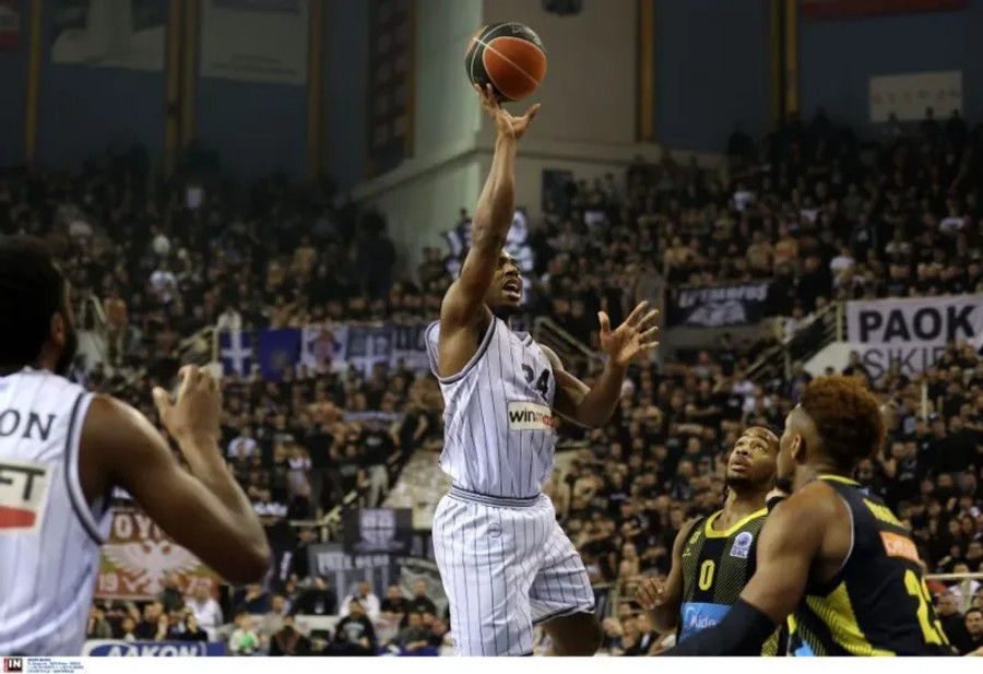 Βλέπει ακόμα και τετράδα ο ΠΑΟΚ, 75-63 τον Άρη (vids)