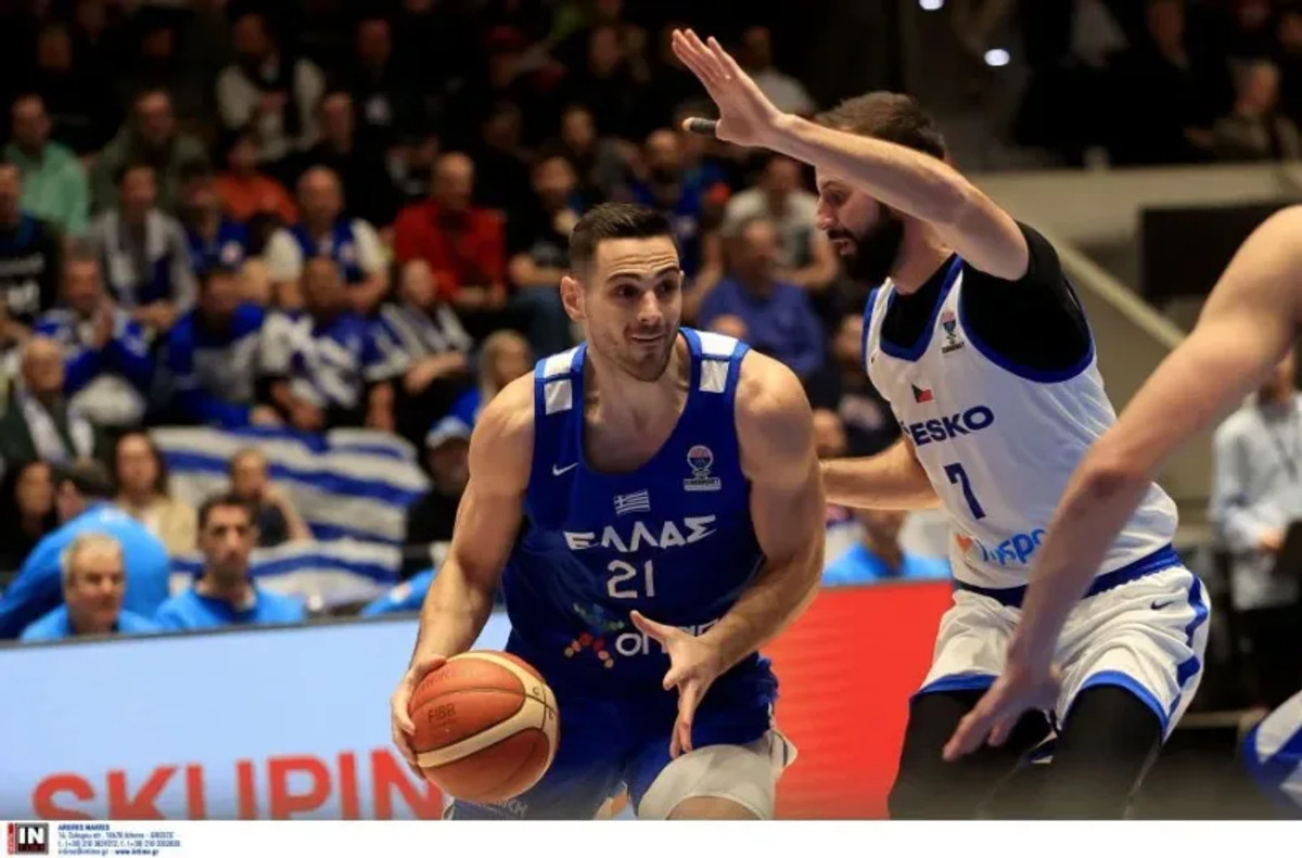 Παπαπέτρου: &quot;Δεν υπάρχει καλύτερο συναίσθημα από το να φοράς το εθνόσημο&quot;