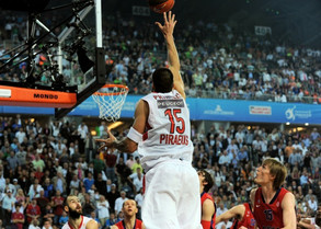 Η EuroLeague θυμήθηκε τα highlights και το &quot;πεταχτάρι&quot; του Πρίντεζη (vid)