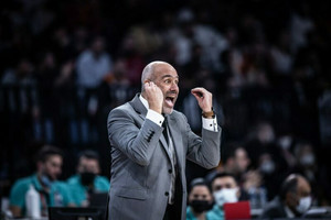 Λυκογιάννης: &quot;Συγχαρητήρια στους παίκτες μας&quot; - Τζόουνς: &quot;Χαρούμενος που επέστρεψα&quot;