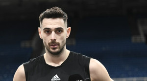 Παπαπέτρου: &quot;Πρέπει να ακούσω και να σεβαστώ το σώμα μου&quot;
