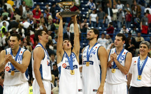 All Star Smiles : Τρίποντα αγάπης στο Αίγιο !