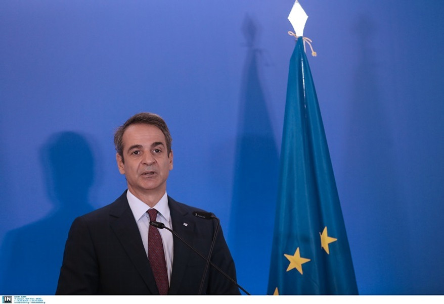 Εθνικό lockdown ανακοινώνει την Πέμπτη ο Μητσοτάκης μετά τη "μαύρη Τετάρτη"