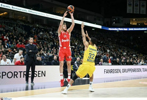 EuroLeague: MVP της αγωνιστικής ο Βεζένκοφ (video)