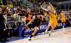 Απέδρασε η Αρμάνι Μιλάνο από την Ισπανία, 106-104 στην παράταση την Γκραν Κανάρια! (video)