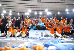 UNICEF Trophy: Οι απονομές στη Μεγαρίδα κι η αποθέωση του Αιγάλεω (vids)
