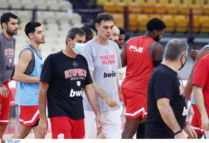 Μπαρτζώκας: &quot;Καλύτερα να είχε κόσμο το ΟΑΚΑ&quot; - Χωρίς Ζαν Σαρλ ο Ολυμπιακός (pics &amp; vid)