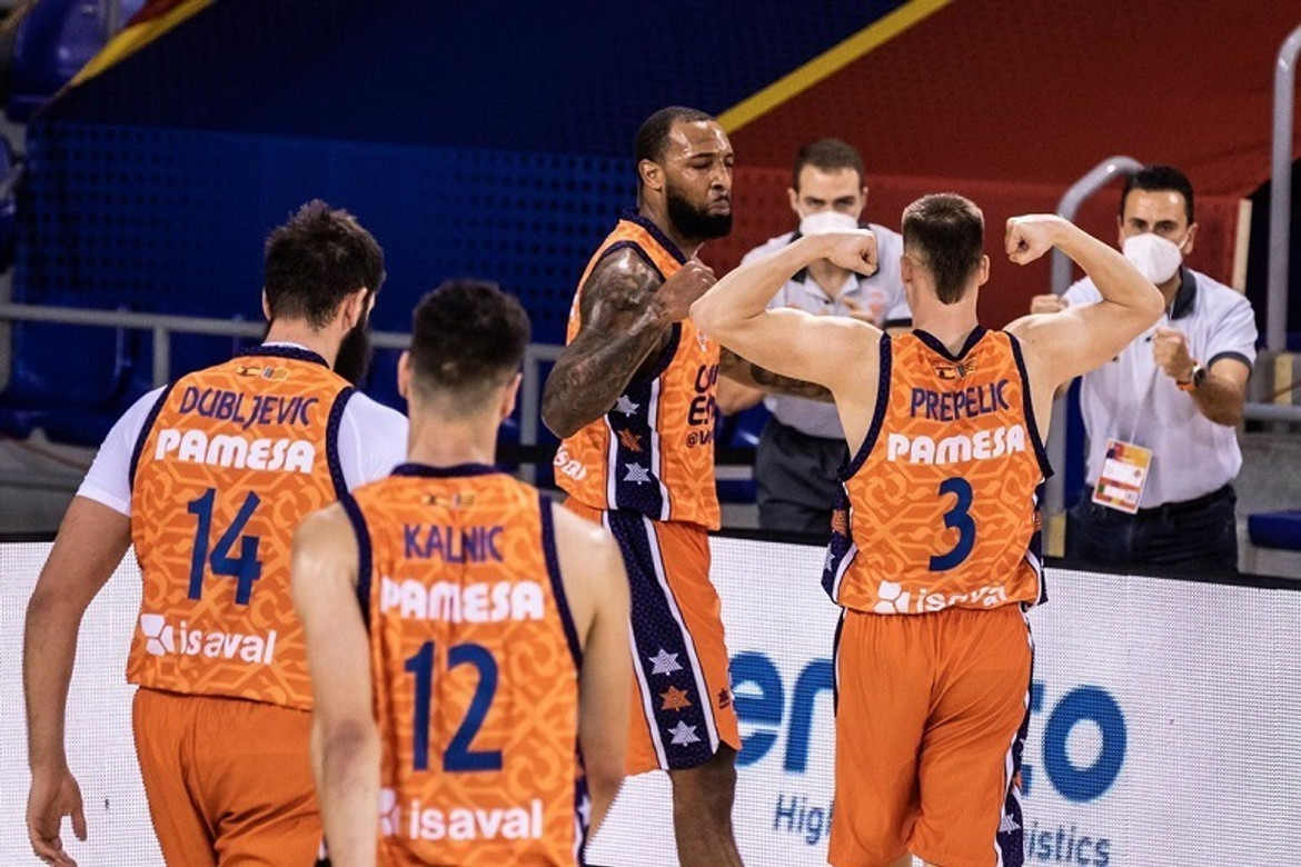 Με Πρέπελιτς στην εκπνοή η Βαλένθια 76-74 την Εφές