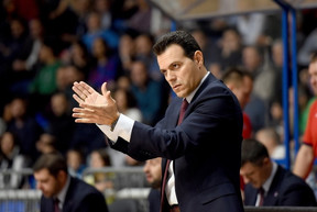 Δ. Ιτούδης: Εγκαινίασε την εκπομπή των προπονητών, διέψευσε για Καλάθη, επιβεβαίωσε για Σλοβενία (video)