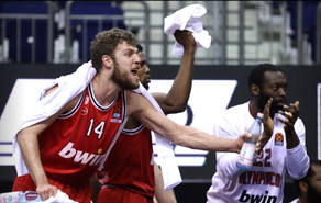 Ο Σάσα Βεζένκοφ MVP της εβδομάδας στη EuroLeague! (vid)