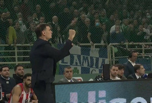 Παναθηναϊκός-Ολυμπιακός: Ο έξαλλος πανηγυρισμός του Μπαρτζώκα (vid)