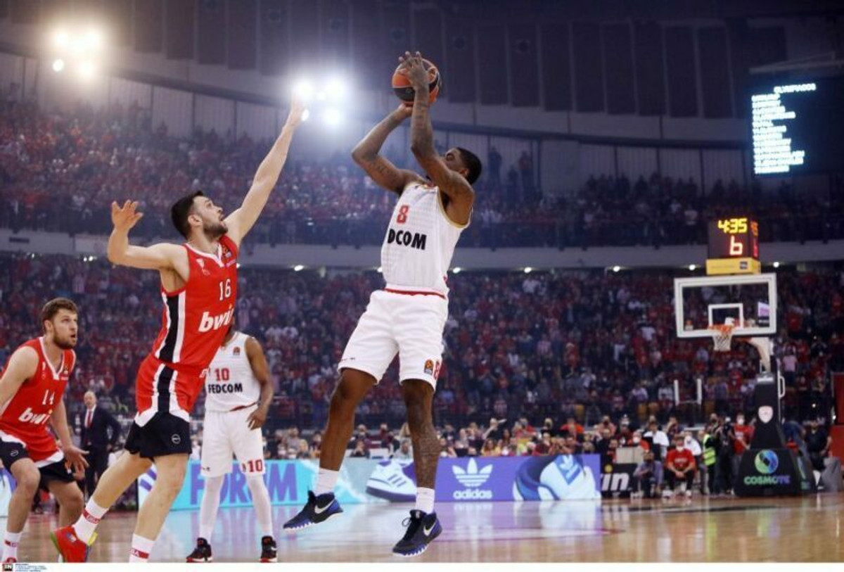 Μπέικον στο ertsports.gr: &quot;Θέλω να έρθω στον Παναθηναϊκό&quot;