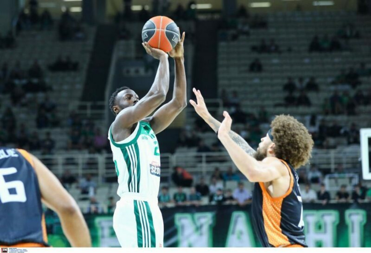 Παναθηναϊκός-Προμηθέας 90-82: Νίκη μπροστά σε 11.000 φιλάθλους! (gallery &amp; vids)