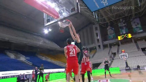 Παναθηναϊκός-Ερυθρός Αστέρας: Εντυπωσιακό κάρφωμα του Παπαγιάννη (vid)