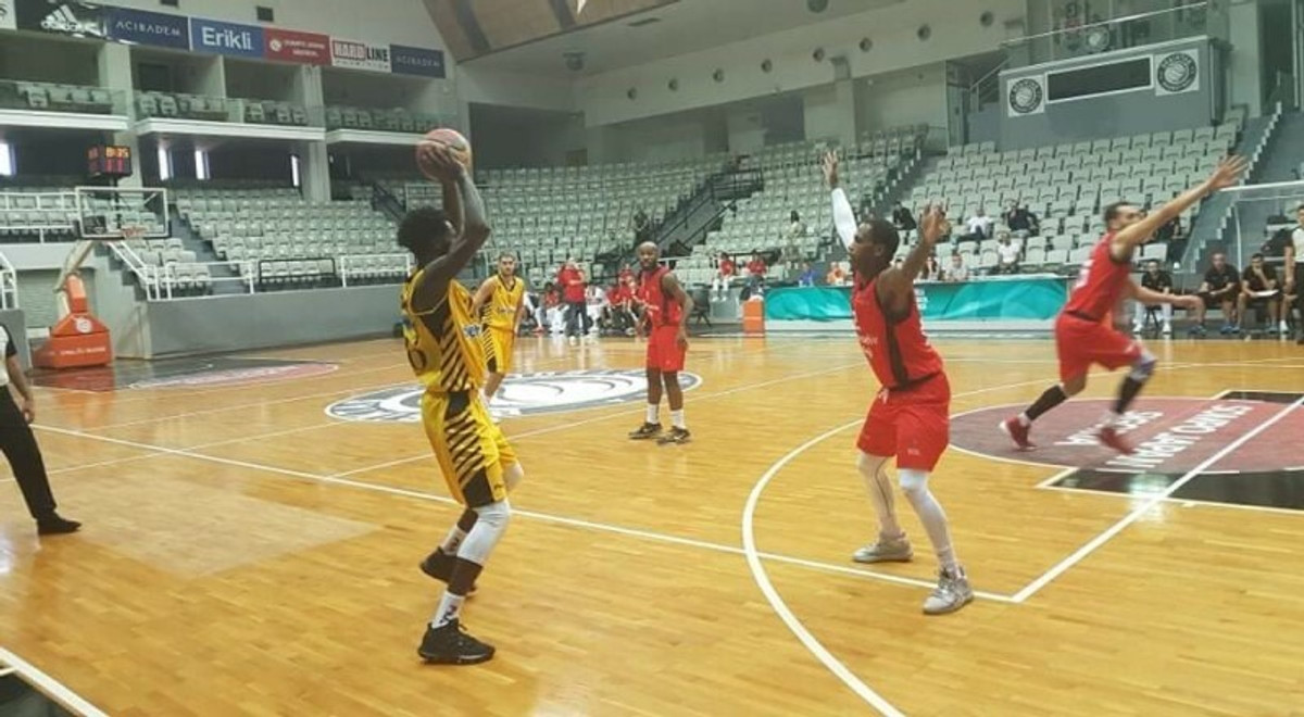 Έκανε το 2/2 η ΑΕΚ στην Τουρκία απέναντι στον Στέφανο Δέδα (pics)