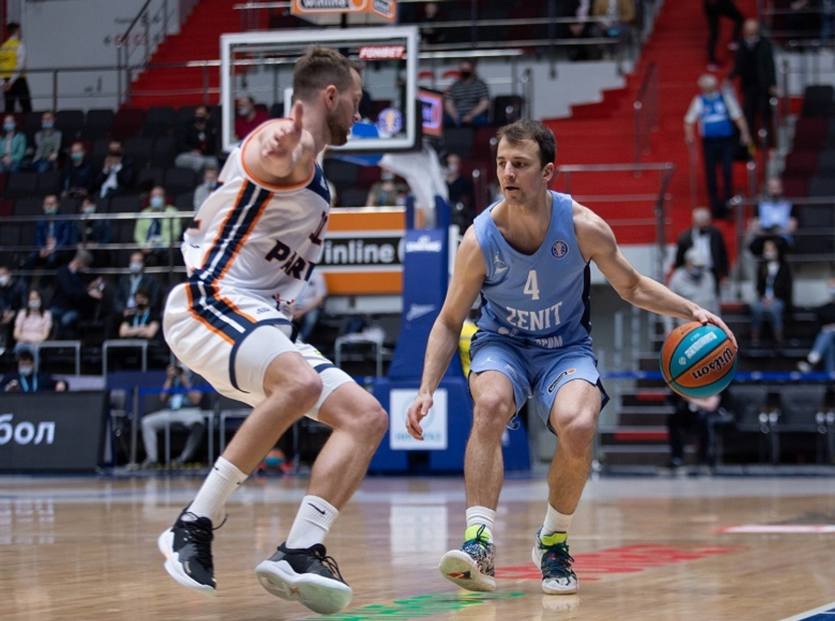 Με ρεκόρ Πάνγκος στις ασίστ η Ζενίτ 98-62 και 2-0 την Πάρμα