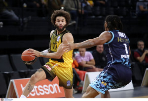 Πειστική νίκη η ΑΕΚ, 86-75 τον Κολοσσό (gallery &amp; vids)