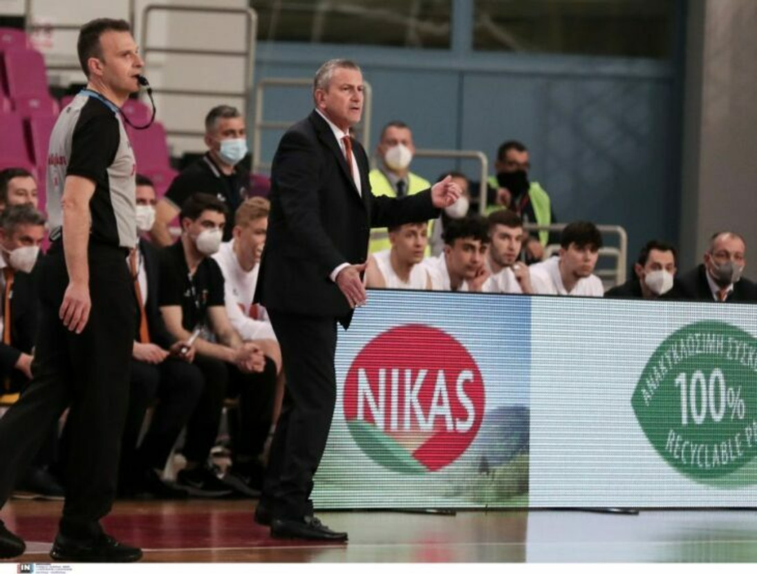 Ζούρος: &quot;Συγχαρητήρια στους παίκτες μας, ήρθαμε χωρίς προπόνηση στο F4&quot; (vid)