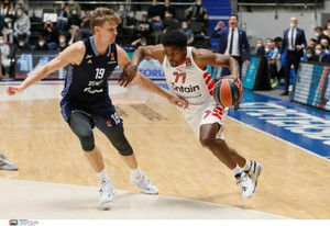 Με Βούκτσεβιτς, ΜακΚίσικ και Φαλ το Top-10 της EuroLeague (vid)